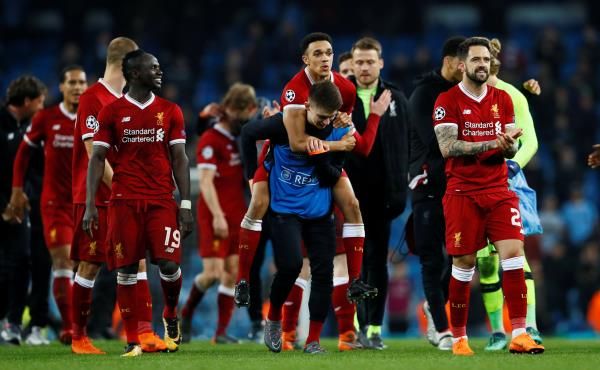 لاعبو ليفربول