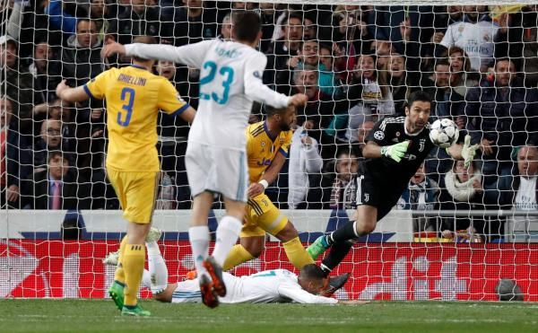 لقطة ركلة جزاء فاسكيز