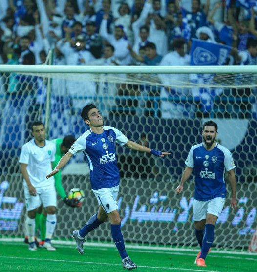 فرحة لاعبي الهلال بالهدف الرابع