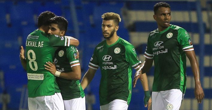 لاعبو الاتفاق