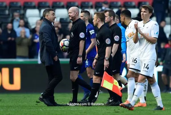 ?i=reuters%2f2018-04-14%2f2018-04-14t155719z_1752885079_rc16051585f0_rtrmadp_3_soccer-england-swa-eve_reuters