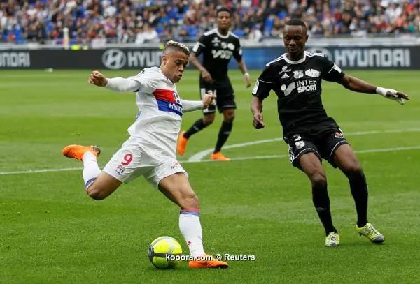 ?i=reuters%2f2018-04-14%2f2018-04-14t155555z_236946097_rc12d2cafe00_rtrmadp_3_soccer-france-lyo-ami_reuters