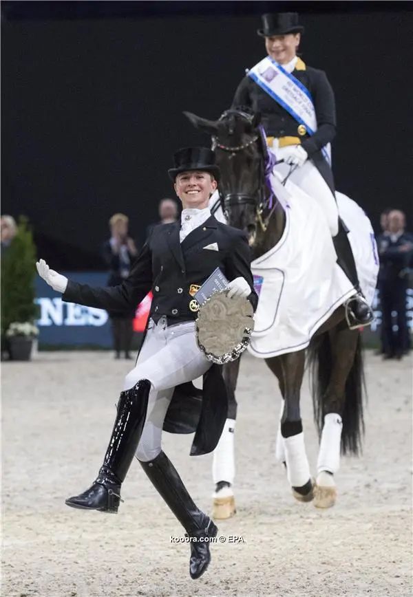 ?i=epa%2fathletics%2f2018-04%2f2018-04-14-06669326_epa