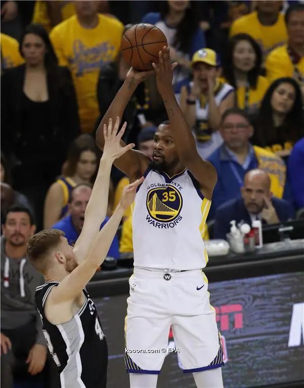 ?i=epa%2fbasketball%2f2018-04%2f2018-04-14-06670000_epa
