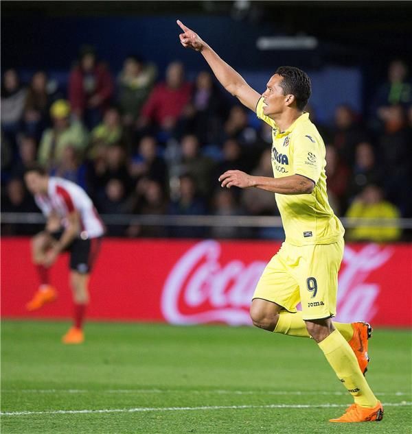 كارلوس باكا