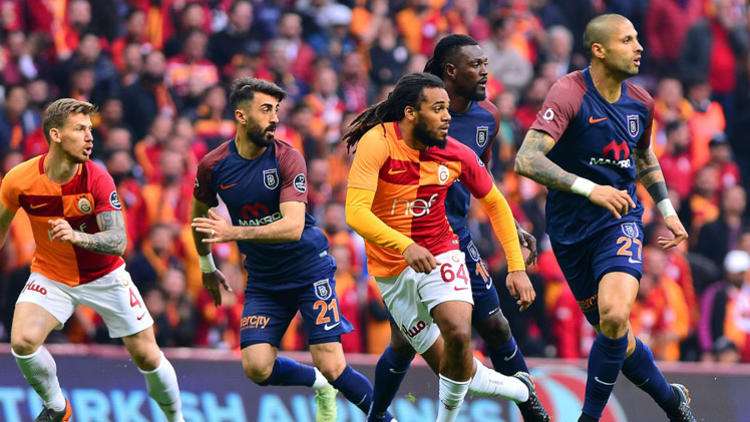 لقطة من المباراة