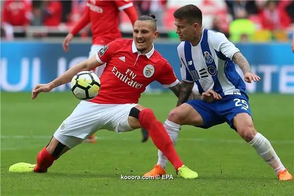 ?i=epa%2fsoccer%2f2018-04%2f2018-04-15%2f2018-04-15-06671688_epa