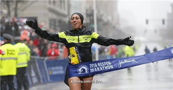 ?i=epa%2fathletics%2f2018-04%2f2018-04-16-06673370_epa