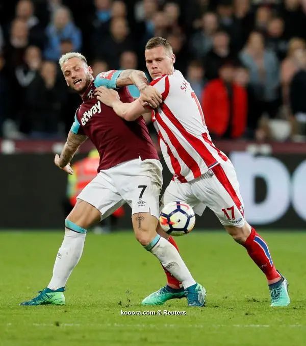 ?i=reuters%2f2018-04-16%2f2018-04-16t202431z_722015949_rc14805964c0_rtrmadp_3_soccer-england-whu-stk_reuters