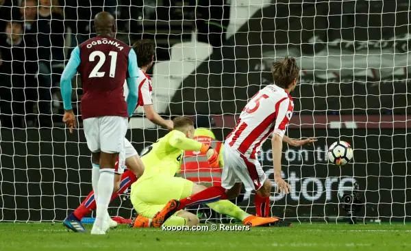 ?i=reuters%2f2018-04-16%2f2018-04-16t204023z_684986822_rc171e497940_rtrmadp_3_soccer-england-whu-stk_reuters