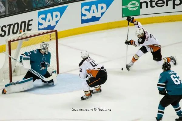 ?i=reuters%2f2018-04-17%2f2018-04-17t060037z_954403777_nocid_rtrmadp_3_nhl-stanley-cup-playoffs-anaheim-ducks-at-san-jose-sharks_reuters