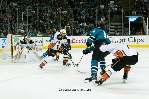 ?i=reuters%2f2018-04-17%2f2018-04-17t050037z_1143630232_nocid_rtrmadp_3_nhl-stanley-cup-playoffs-anaheim-ducks-at-san-jose-sharks_reuters