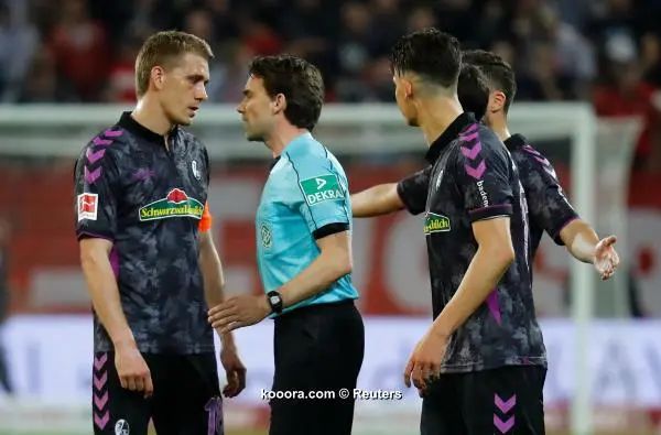 ?i=reuters%2f2018-04-16%2f2018-04-16t193236z_1449862796_rc1ae3de1ac0_rtrmadp_3_soccer-germany-mai-scf_reuters