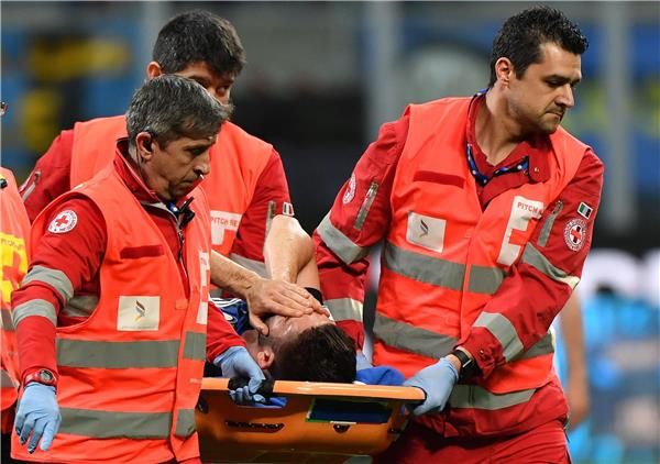 جاليارديني يخرج مصابًا