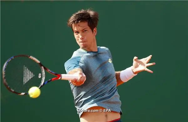 ?i=epa%2ftennis%2f2018-04%2f2018-04-18-06677462_epa