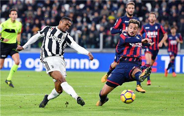 مواجهة سابقة بين الفريقين