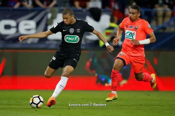 ?i=reuters%2f2018-04-18%2f2018-04-18t192951z_1600138724_rc11b0bb2900_rtrmadp_3_soccer-france-cae-psg_reuters