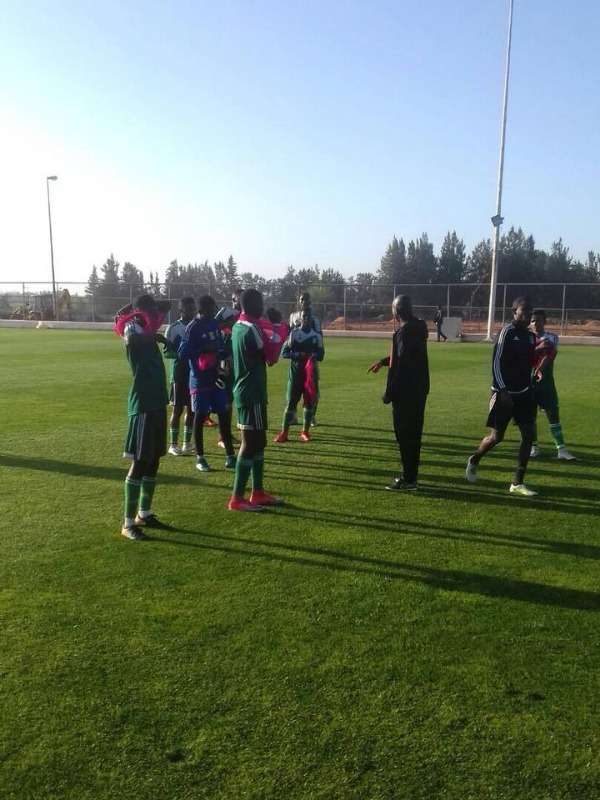 جانب من التدريبات