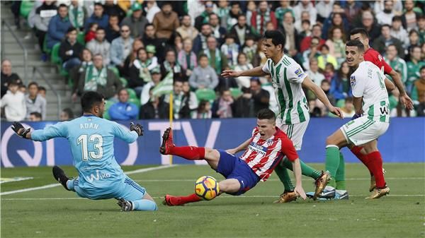 جانب من لقاء سابق بين الفريقين