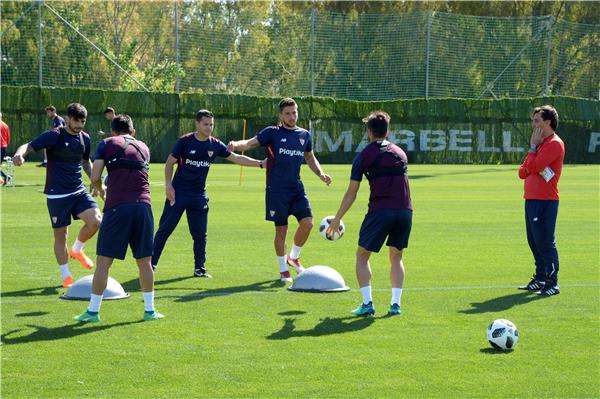 جانب من التدريبات