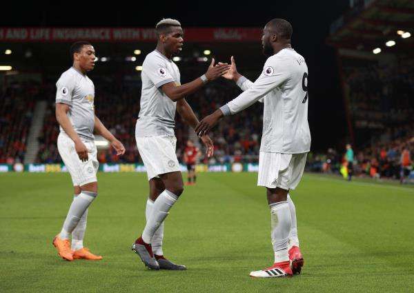 لاعبو مانشستر يونايتد