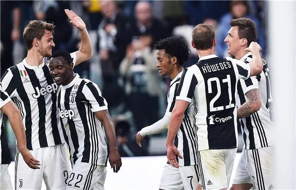 لاعبو يوفنتوس