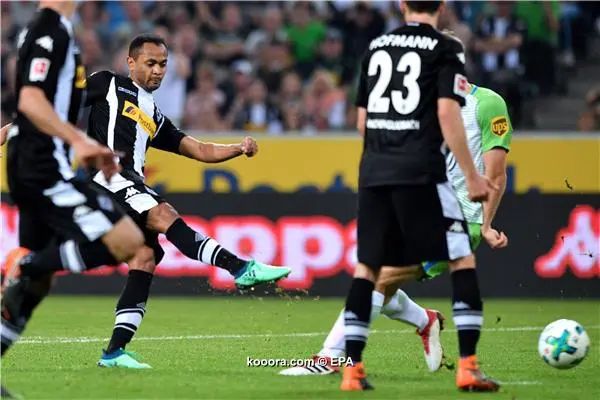 ?i=epa%2fsoccer%2f2018-04%2f2018-04-20%2f2018-04-20-06682245_epa