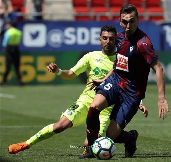 ?i=albums%2fmatches%2f1014616%2f2018-04-21-06683151_epa