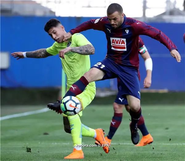 ?i=albums%2fmatches%2f1014616%2f2018-04-21-06683097_epa