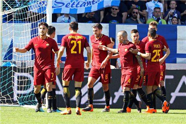 فرحة لاعبي روما