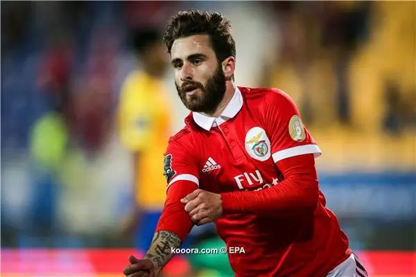 ?i=epa%2fsoccer%2f2018-04%2f2018-04-21%2f2018-04-21-06684381_epa