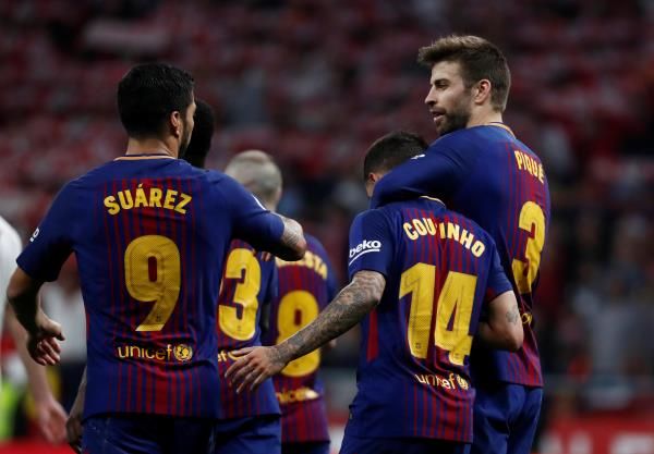 لاعبو برشلونة 