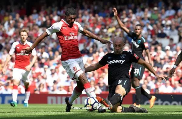 ?i=reuters%2f2018-04-22%2f2018-04-22t132348z_961622512_rc1a9a04d5c0_rtrmadp_3_soccer-england-ars-whu_reuters