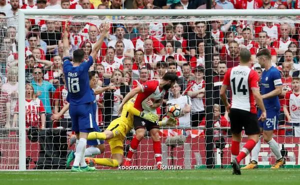 ?i=reuters%2f2018-04-22%2f2018-04-22t153126z_254977580_rc1877d1c420_rtrmadp_3_soccer-england-che-sou_reuters