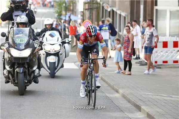 ?i=epa%2fathletics%2f2018-04%2f2018-04-22-06685581_epa