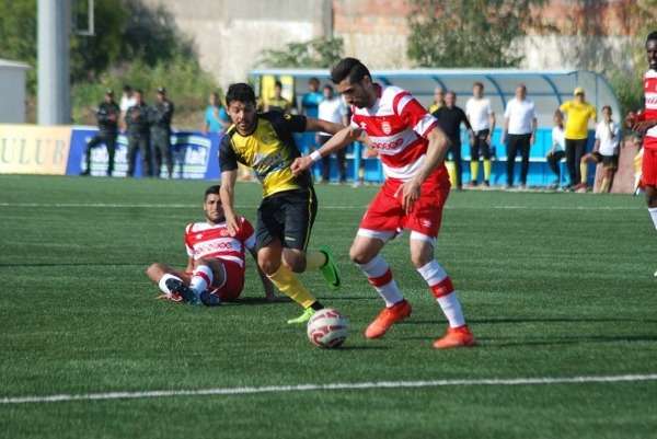 لاعبو الإفريقي