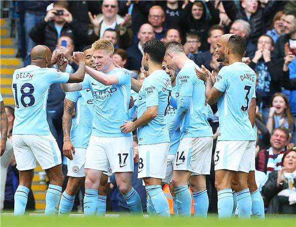 لاعبو مانشستر سيتي