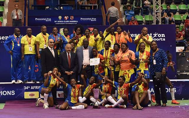 جانب من التتويج