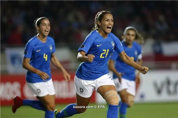 ?i=epa%2fsoccer%2f2018-04%2f2018-04-22%2f2018-04-22-06686312_epa