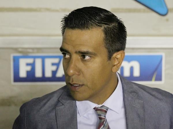 سيزار فارياس