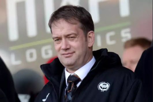  إيان ماكسويل