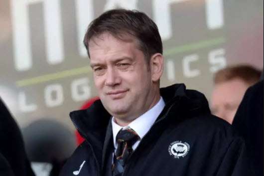  إيان ماكسويل