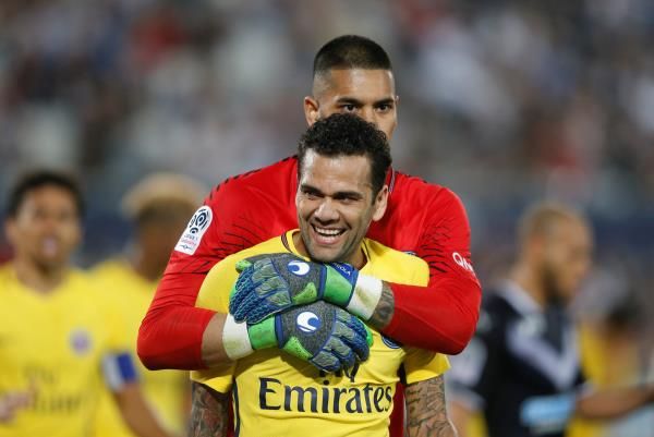 دانيل ألفيس