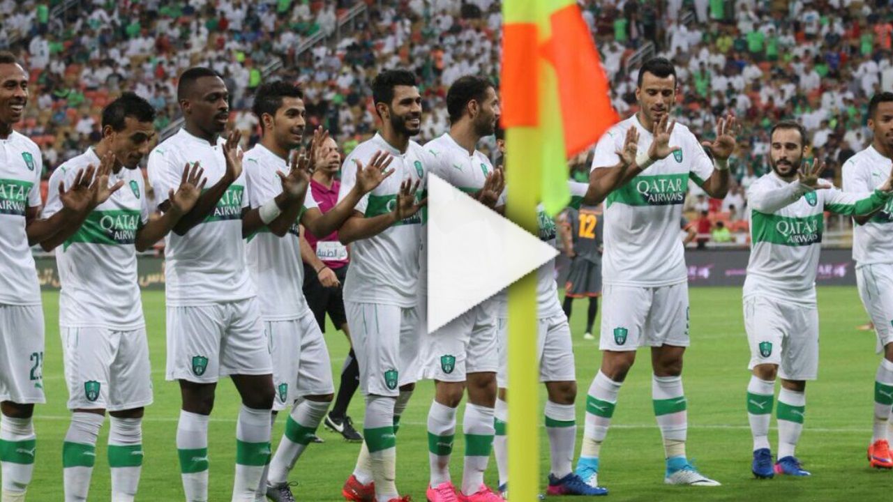 لاعبو الأهلي السعودي