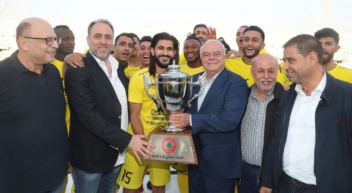 لاعبو العهد اللبناني