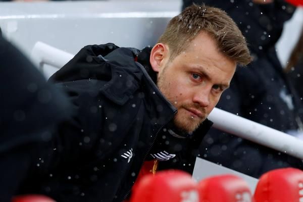 سيمون مينيوليه