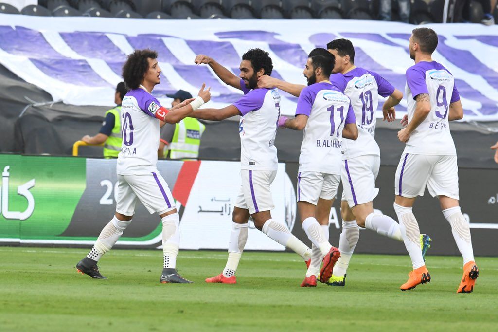 فرحة لاعبي العين
