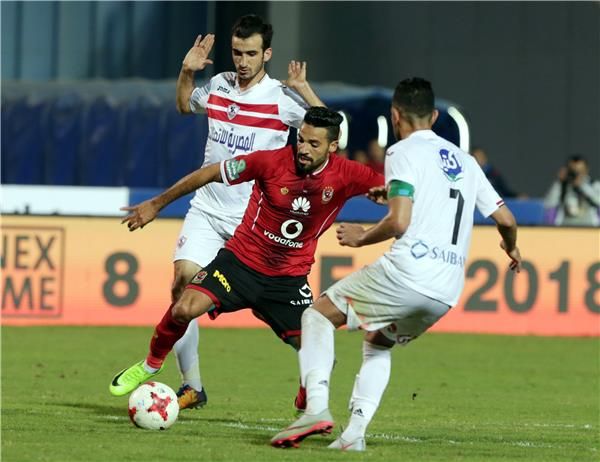 جانب من لقاء سابق بين الفريقين