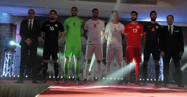 من تقديم الزي الرسمي لمنتخب تونس