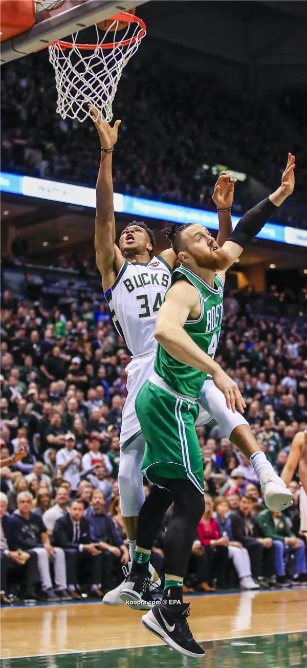 ?i=epa%2fbasketball%2f2018-04%2f2018-04-27-06695689_epa